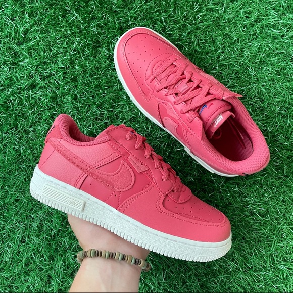 Nike Other - Nike Air Force 1 Fontanka